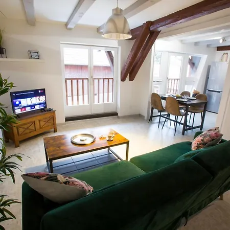 La Couronne Maison 80m2 Garage & Terrasse *