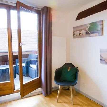 La Couronne Maison 80m2 Garage & Terrasse Holiday home *
