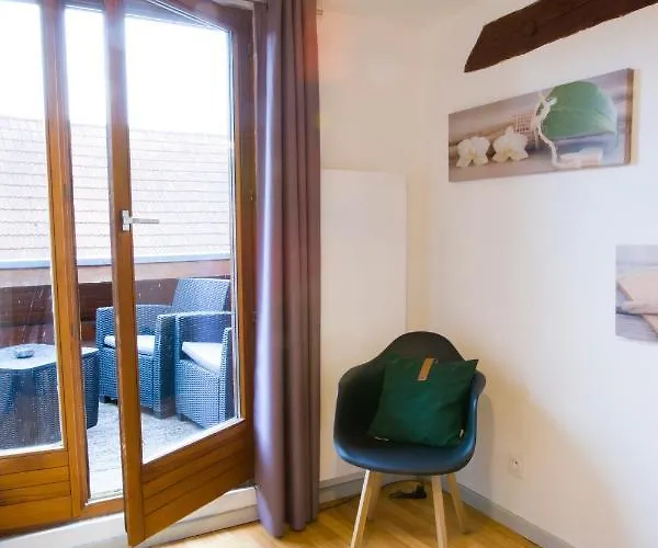 La Couronne Maison 80m2 Garage & Terrasse Σπίτι διακοπών *